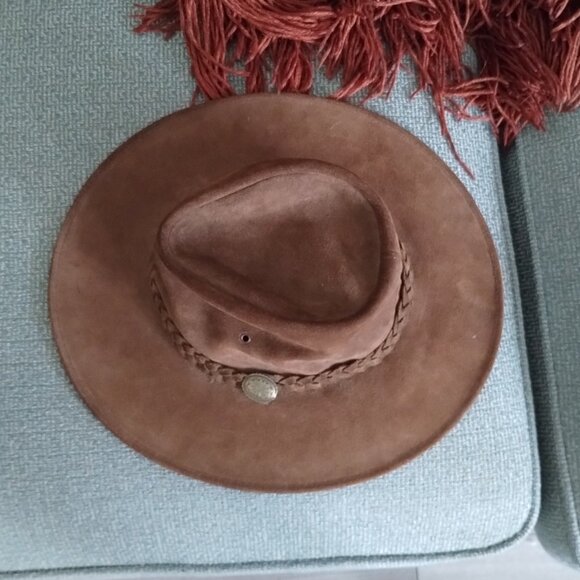 Henschel Suede Hat, Medium - Picture 2 of 7